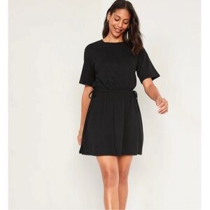NWT Old Navy Short Sleeve Black Dress Size XS Petite